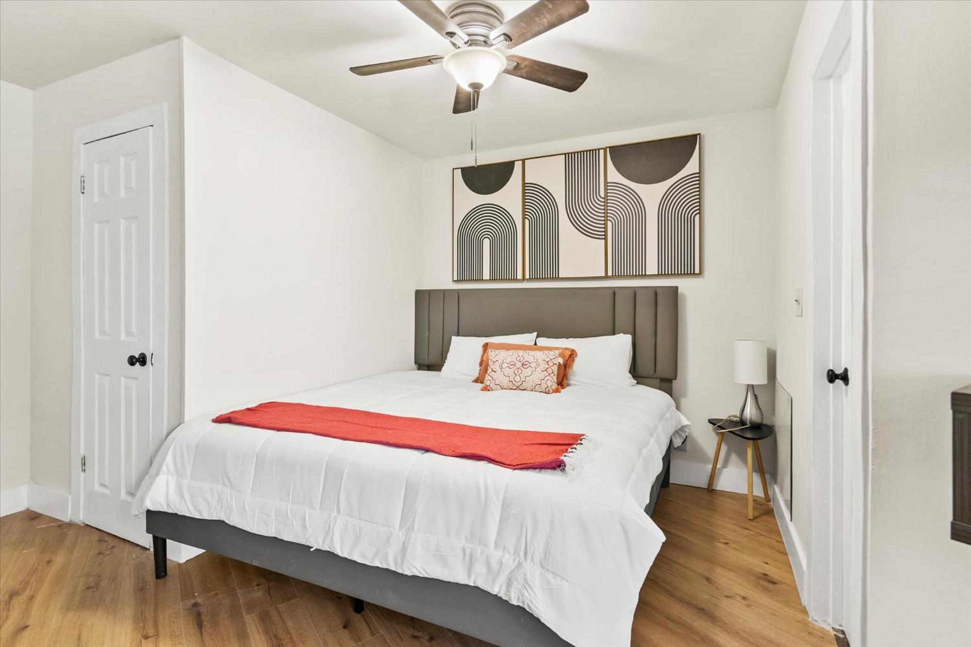 Modern Studio Apartment Near Merrimack Park Huntsville Bagian luar foto